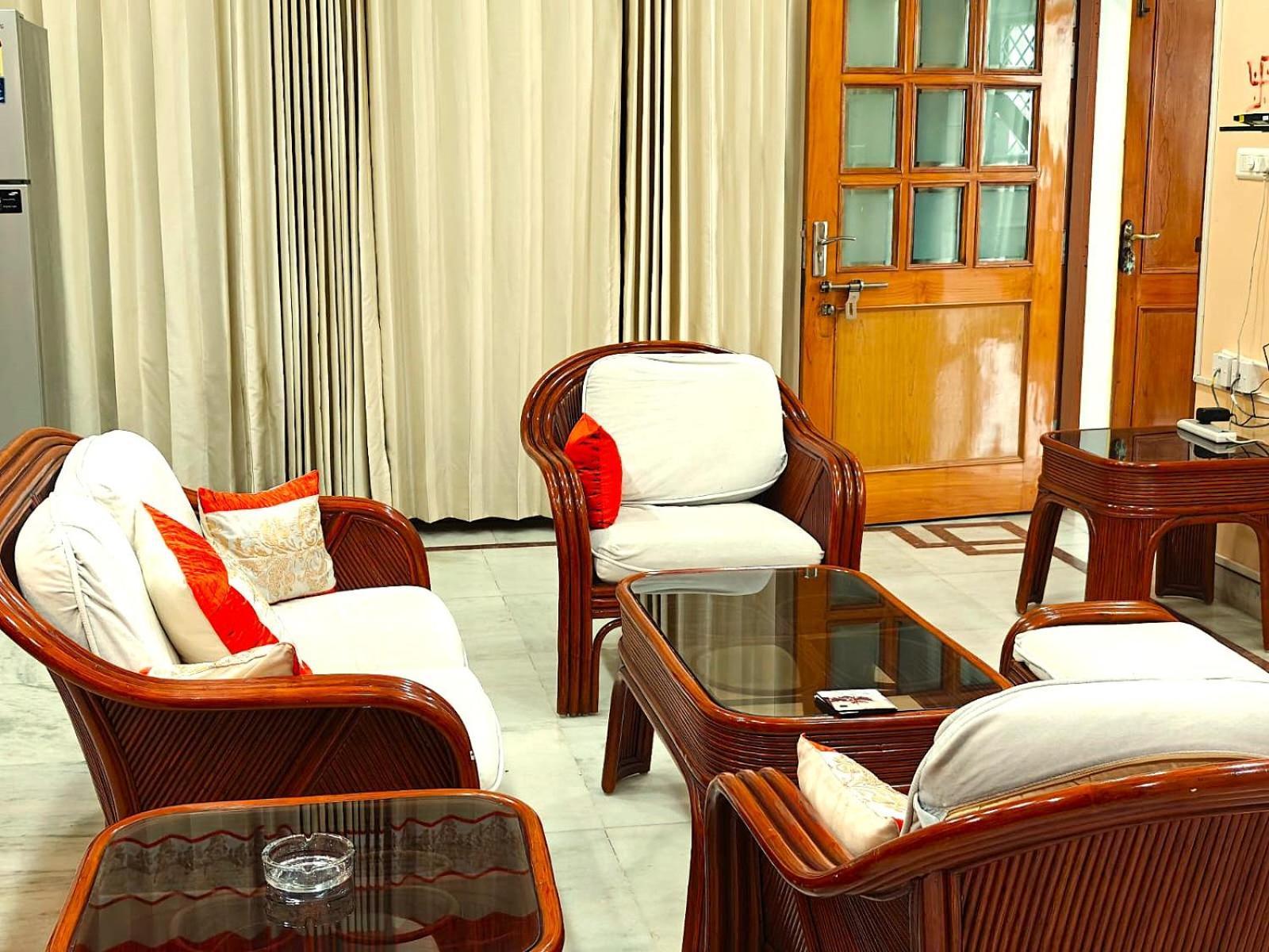 Fully Furnished Ish, Atithya Homestay With Various Amenities And Free Services In Lucknow, India Ngoại thất bức ảnh